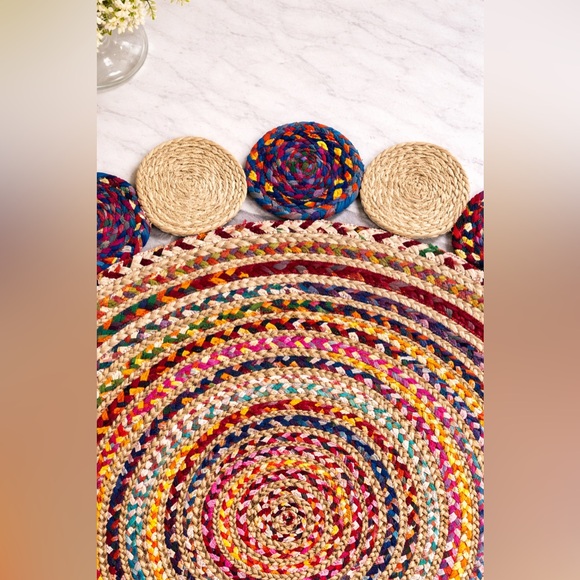 Colorful Round bohemian jute and cotton rug New w/o tags circular medium sized - Picture 3 of 3